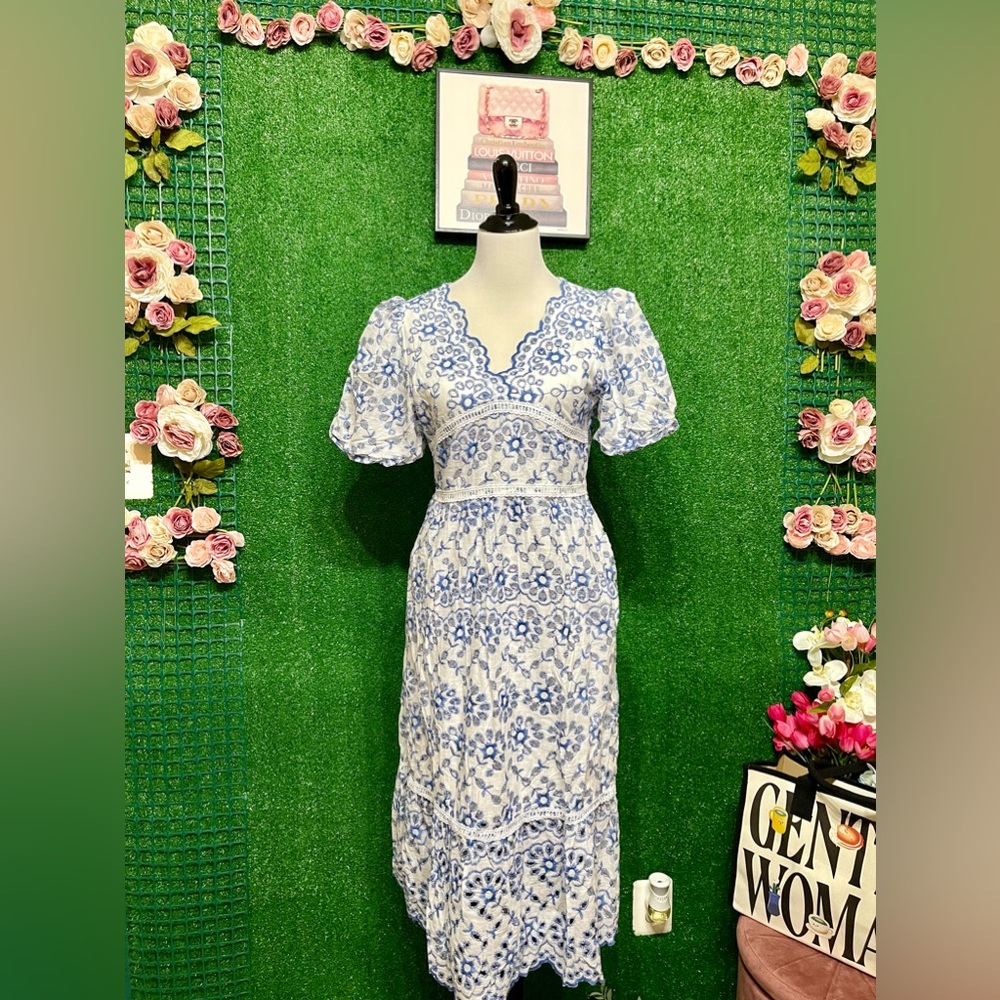 🌷Brand New eyelet dress embroidered can fit Sm up to M very nice quality!🌷 - Picture 2 of 8